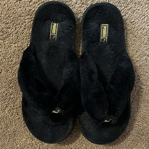 Black Puma Slippers - Picture 4 of 4